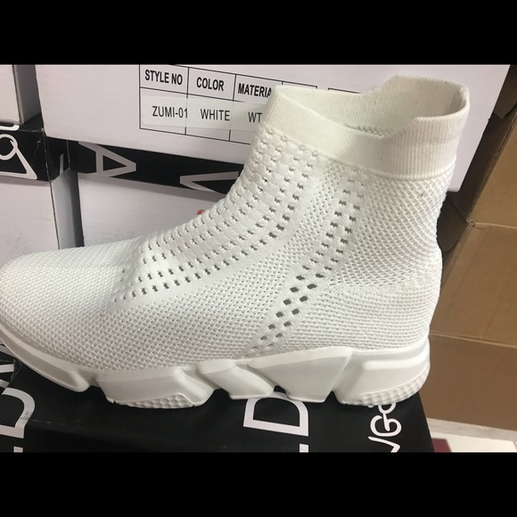 $15 ☁️ Sock sneakers tennis shoes SOLD OUT - Picture 5 of 6